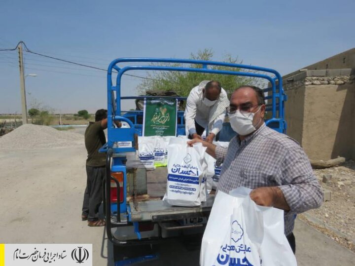 طبخ و توزیع 5 میلیون پرس غذای گرم در مناطق محروم کشور توسط ستاد اجرایی فرمان امام