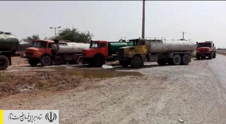 دستور فوری رئیس ستاد اجرایی فرمان امام برای رفع موقت مشکل آب آشامیدنی مردم غیزانیه و اعزام ۵ تانکر ۱۸ هزار لیتری آب