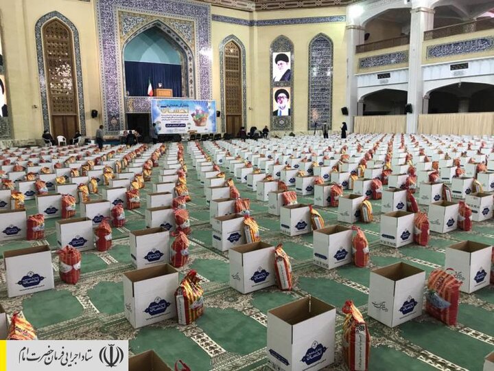 اجرای رزمایش احسان و همدلی در آذربایجان شرقی توسط ستاد اجرایی فرمان امام/ توزیع بسته های معیشتی و بهداشتی بین آسیب دیدگان کرونا