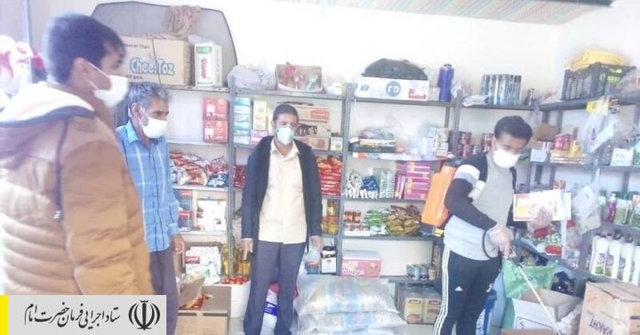 ضدعفونی معابر عمومی هرمزگان توسط نیروهای جهادی ستاد اجرایی فرمان امام