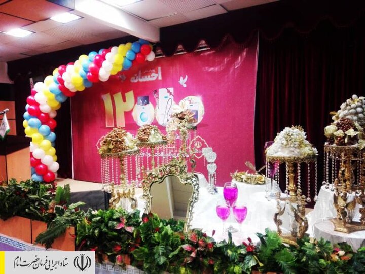 جشن اهدای ۱۲ هزارمین جهیزیه ستاد اجرایی فرمان امام به تازه عروس‌ها در خراسان جنوبی