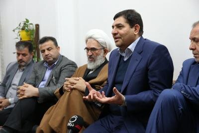 دیدار رئیس ستاد اجرایی فرمان حضرت امام (ره) با خانواده شهید بلباسی