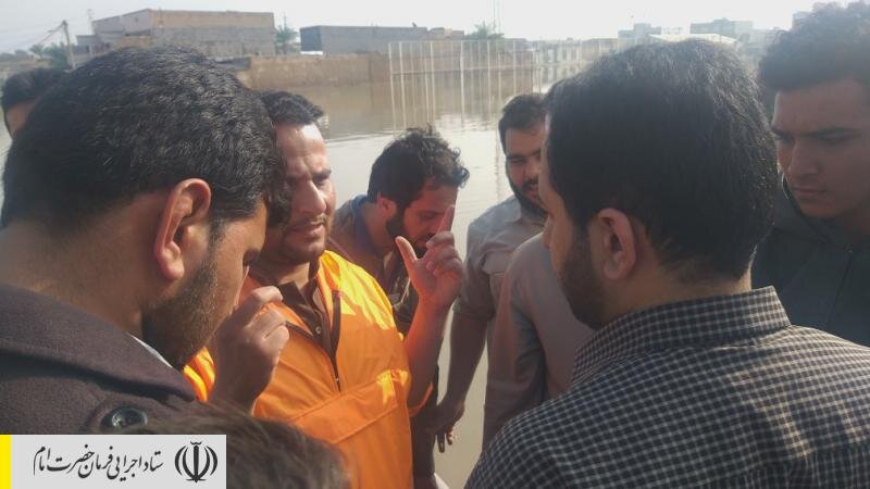 ارسال کمک های ستاد اجرایی فرمان امام برای سیل زدگان خوزستان از صبح امروز