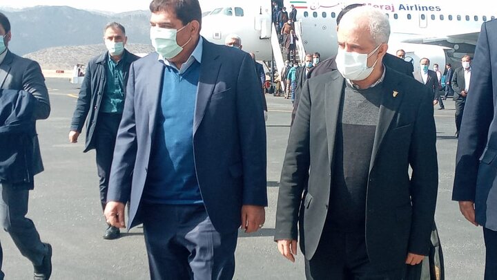 رئیس ستاد اجرایی فرمان امام عازم یاسوج شد