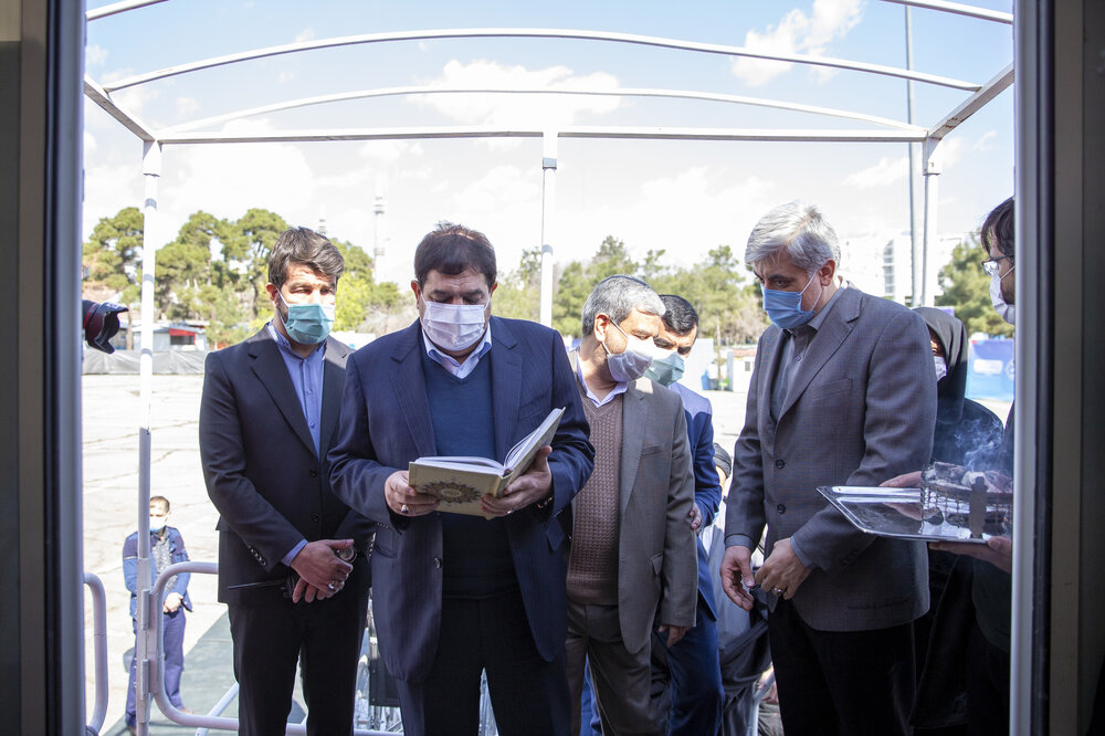 گزارش خبر ۲۱ از افتتاح بزرگترین بیمارستان سیار کشور و آخرین اخبار از اولین واکسن ایرانی کرونا