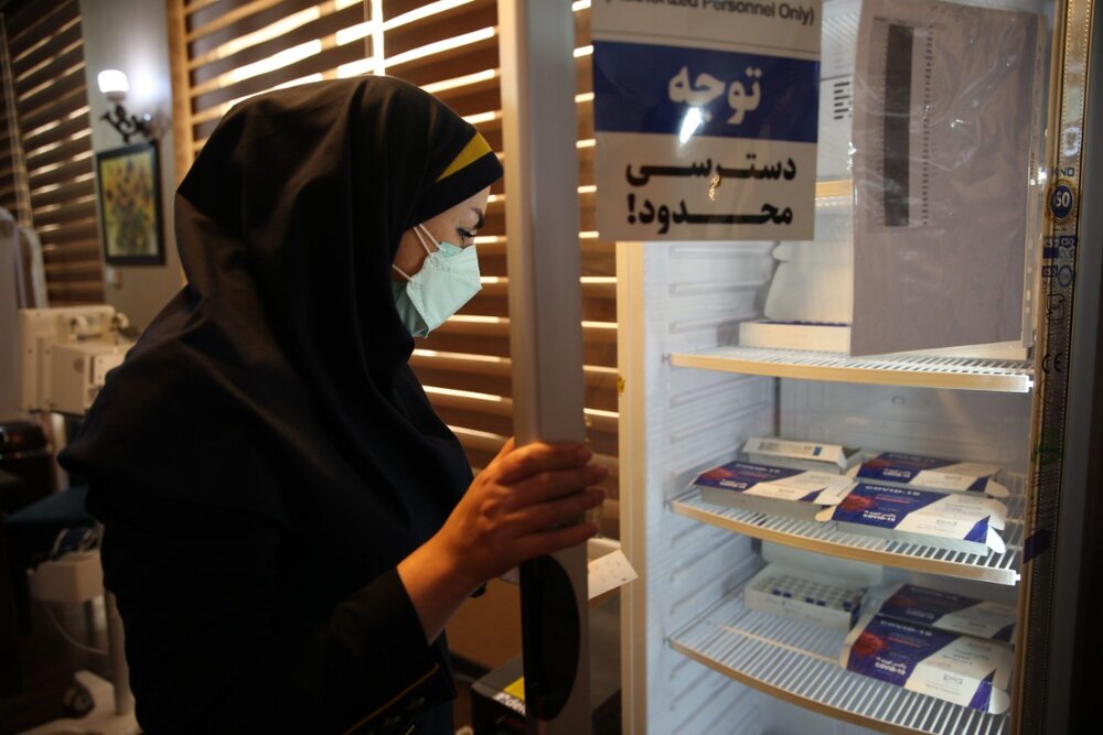 آغاز ثبت‌نام از داوطلبان برای مرحله آخر تست "نخستین واکسن ایرانی کرونا" ازطریق ۴۰۳۰ و آی‌گپ