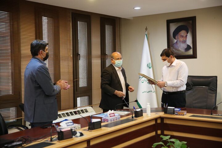 اهدای تجهیزات ضدکرونایی از طرف ستاد اجرایی فرمان امام به ارزش ۵ میلیاردتومان به ستاد مقابله با کرونای تهران