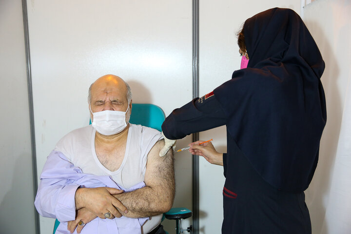 فاز سوم مطالعات بالینی واکسن کووایران برکت| پایگاه استان البرز