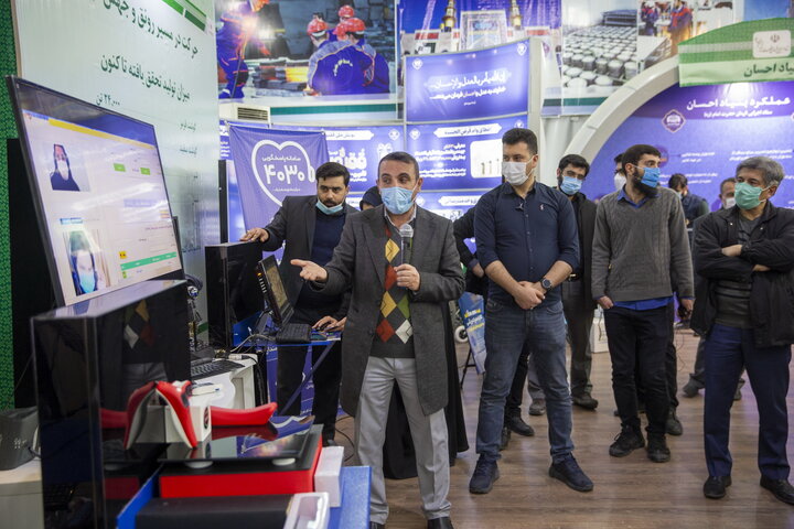 بازدید اعضای کمیسیون بهداشت مجلس شورای اسلامی از نمایشگاه دائمی دستاورد های ستاد اجرایی