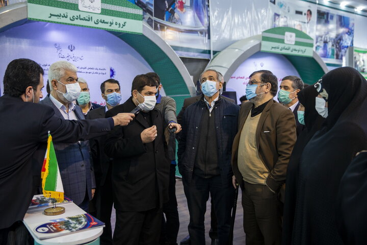 بازدید اعضای کمیسیون بهداشت مجلس شورای اسلامی از نمایشگاه دائمی دستاورد های ستاد اجرایی