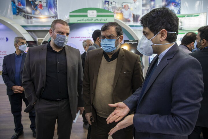 بازدید اعضای کمیسیون بهداشت مجلس شورای اسلامی از نمایشگاه دائمی دستاورد های ستاد اجرایی