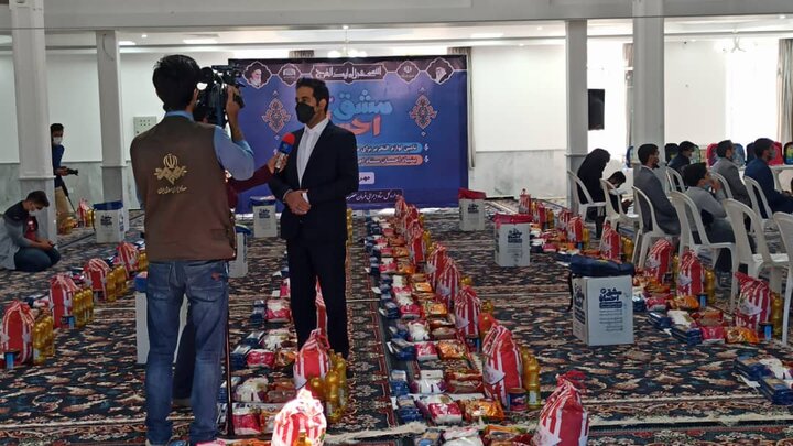 توزیع ۹۹۰۰ بسته حمایتی توسط ستاد اجرایی فرمان امام خراسان جنوبی