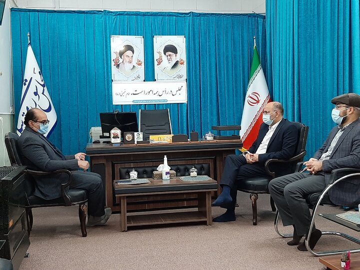 دیدار مدیرکل و معاون اجتماعی ستاد اجرایی فرمان امام(ره) با نماینده مردم اردکان در مجلس شورای اسلامی