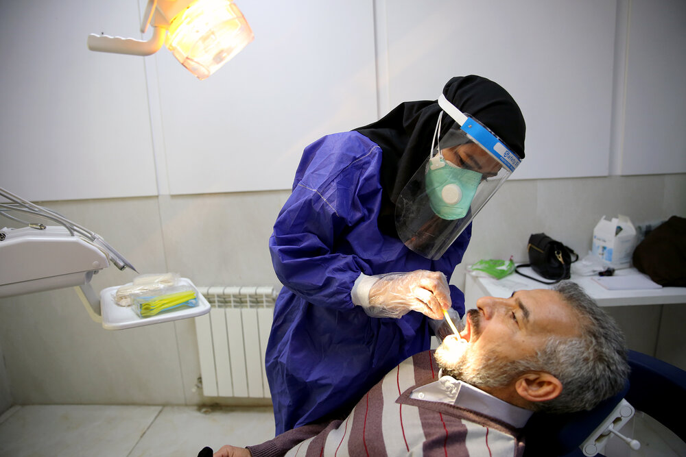 اجرای مرحله دوم طرح لبخند احسان در 240 نقطه محروم و ارائه خدمات رایگان دندانپزشکی توسط ستاد اجرایی فرمان امام
