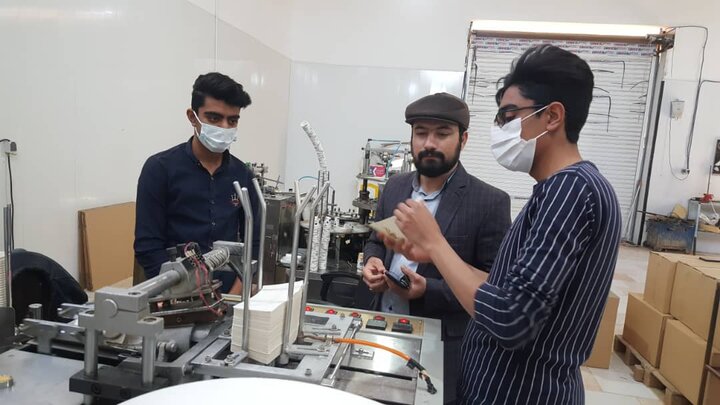 بازدید معاون اجتماعی ستاد اجرایی فرمان حضرت امام(ره) یزد از چند طرح اشتغالزایی بنیاد برکت در بافق