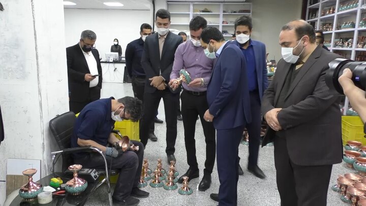 بزرگترین مجموعه تولیدی صنایع دستی کشور در برخوار الگویی برای کارآفرینان