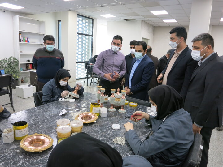 بزرگترین مجموعه تولیدی صنایع دستی کشور در برخوار الگویی برای کارآفرینان