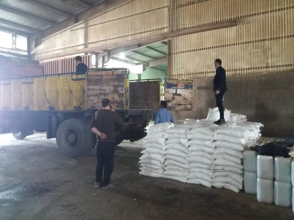 توزیع میزان 10500 کیلوگرم کود NPk در مزارع طرح جهش تولید در دیمزارهای استان
