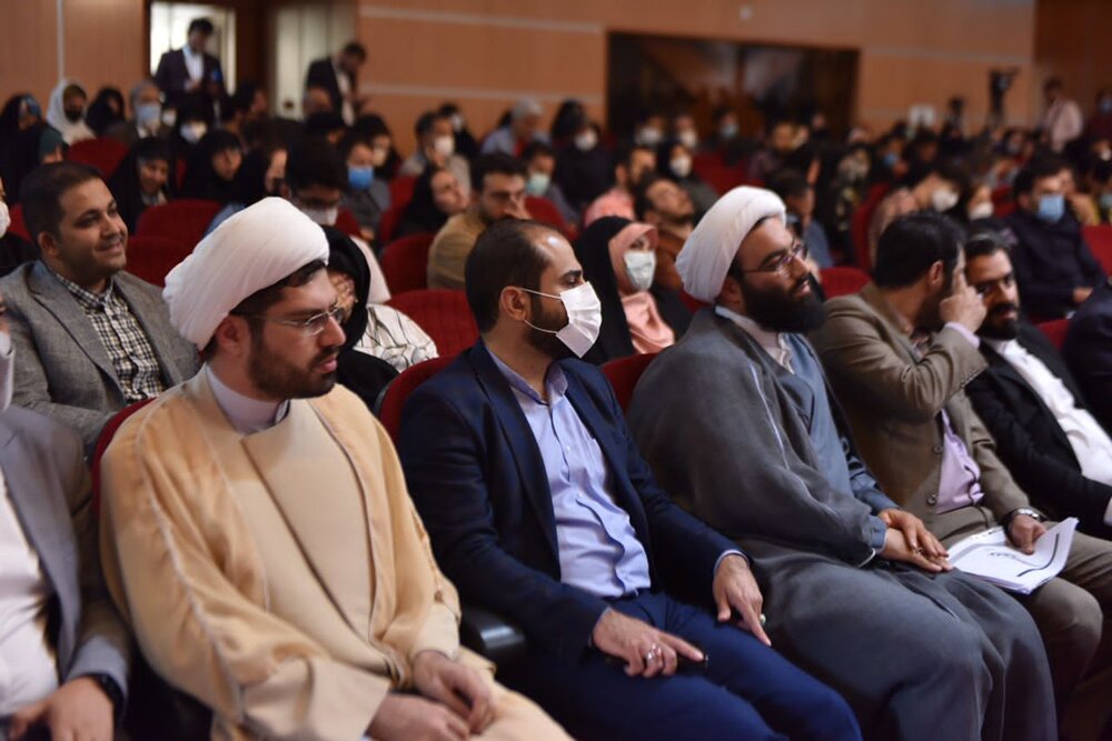 همایش نقش نخبگان جوان در گام دوم انقلاب اسلامی در استان البرز برگزار شد