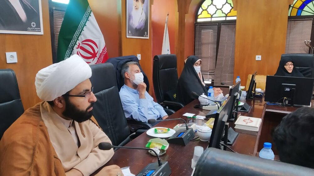 حضور مسول خانه احسان در صحن علنی شورای شهر بوشهر و پیگیری مطالبات عمران شهری از سوی خانه احسان تنگک دوم بوشهر