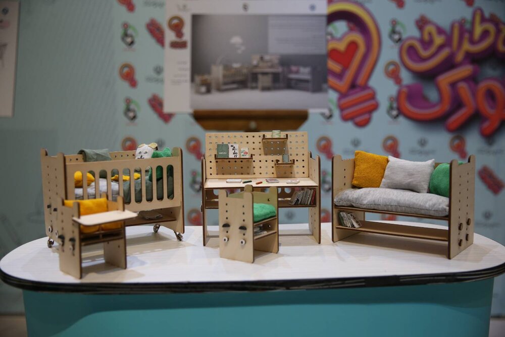 اختتامیه جشنواره طراحی صنعتی برای کودک/حمایت از ایدههای برتر در زمینه فرزندآوری اختتامیه جشنواره طراحی صنعتی برای کودک/حمایت از ایدههای برتر در زمینه فرزندآوری