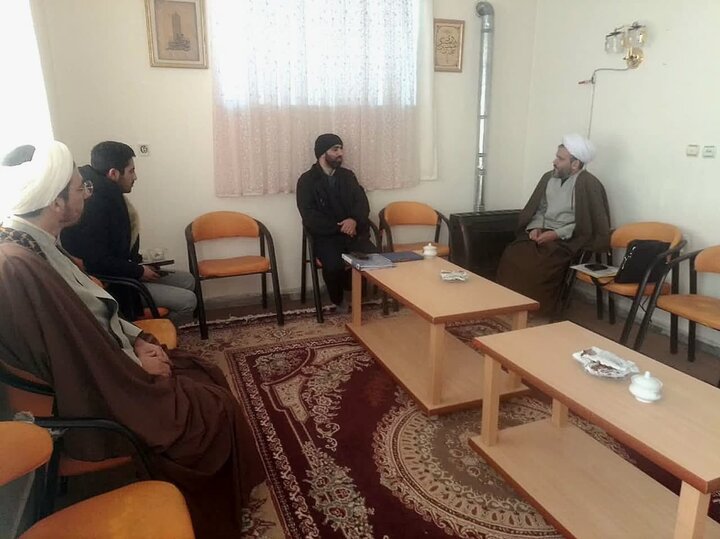 دیدار معاون اجتماعی ستاد اجرایی فرمان حضرت امام ره استان سمنان با امام جمعه شهر کلاته خیج