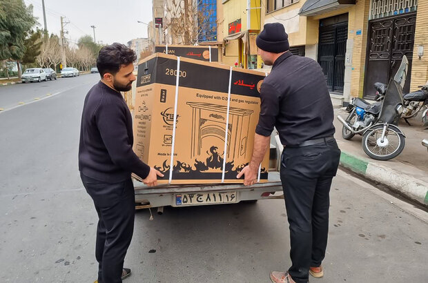 توزیع لوازم گرمایشی در بین خانواده های کم برخوردار استان قم
توزیع لوازم گرمایشی در بین خانواده های کم برخوردار استان قم