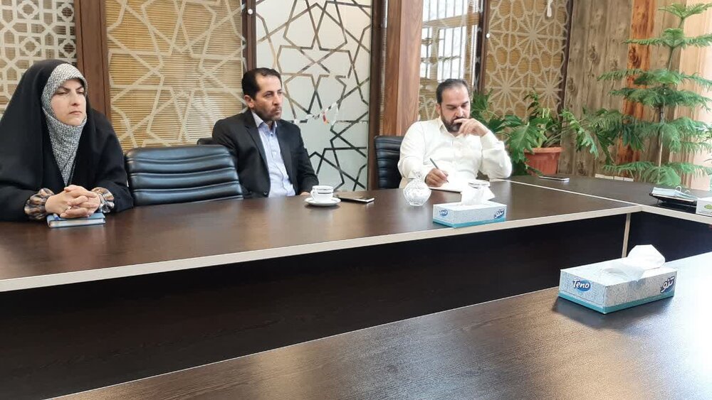 به مناسب هفته سازندگی اعضای شورای جهادگران استان البرز با مدیرکل ستاد در البرز دیدار کردند