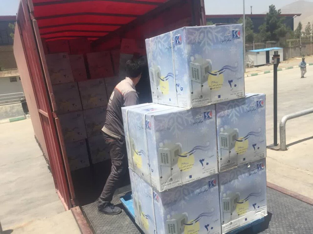 توزیع ۱۶۰ دستگاه کولر آبی در آستانه عید سعید غدیر 