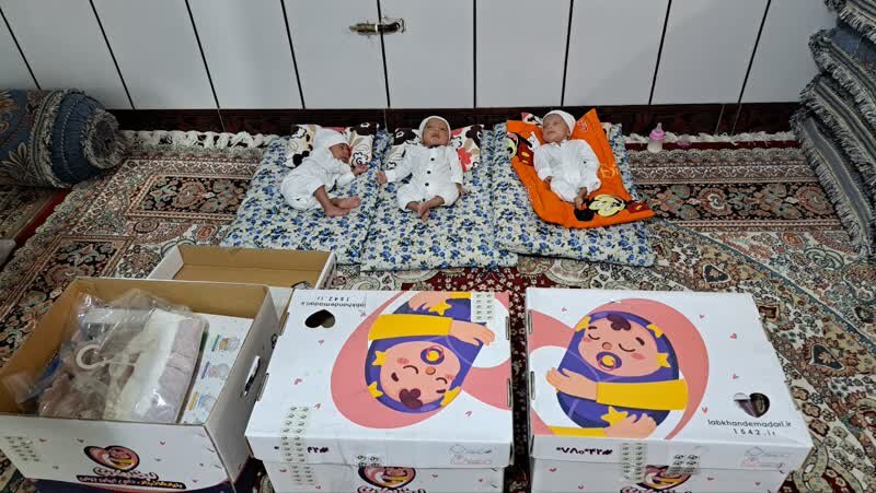 اهداء بسته حمایتی فرزند آوری به خانواده سه قلویی در شهرستان بویراحمد