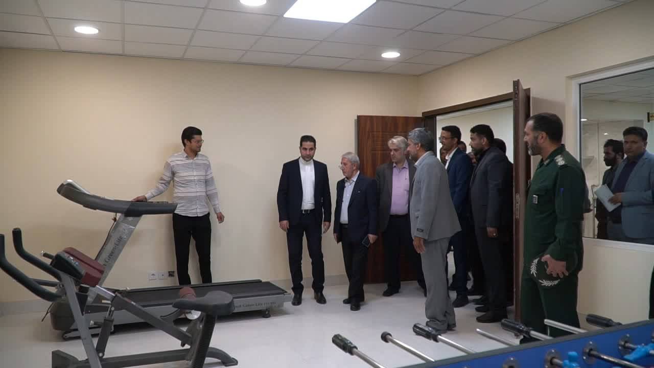 افتتاح خوابگاه سردار شهیدحاج قاسم سلیمانی در قاین