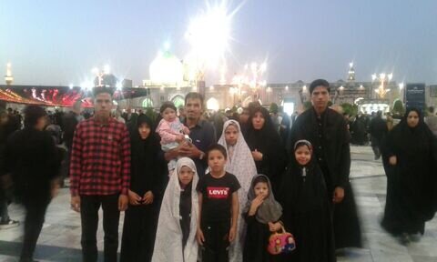 مسئولان برای رفع مشکلات خانواده 10 فرزندی بیرجندی پای کار آمدند مسئولان برای رفع مشکلات خانواده 10 فرزندی بیرجندی پای کار آمدند