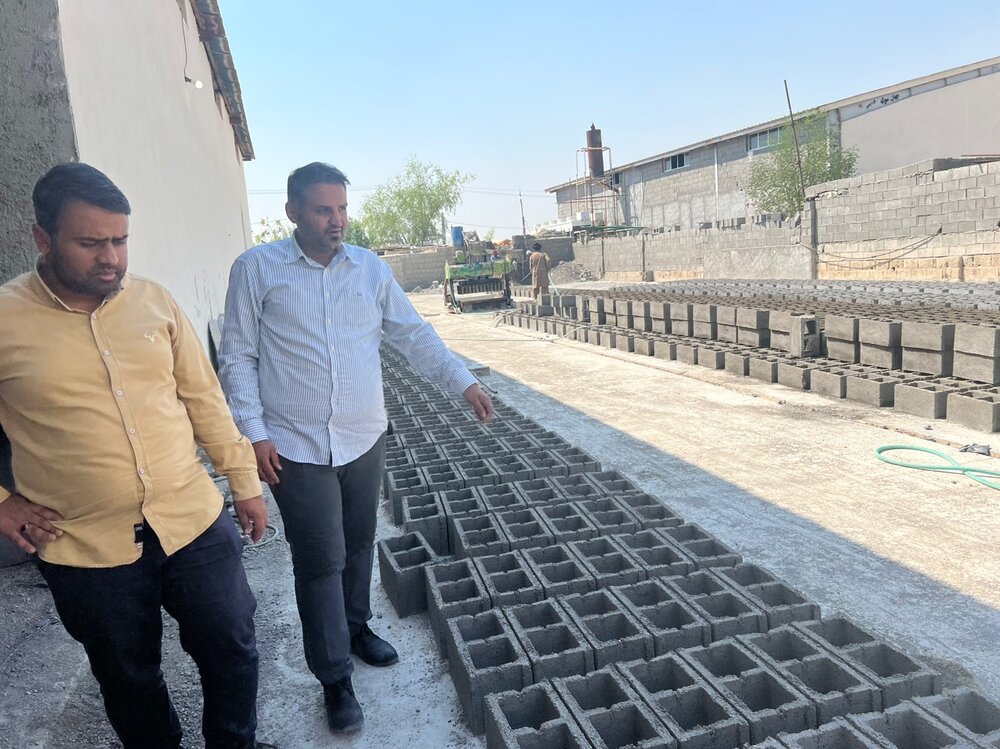 بازدید از طرح های اشتغالزایی بنیاد برکت در پارسیان بازدید از طرح های اشتغالزایی بنیاد برکت در پارسیان