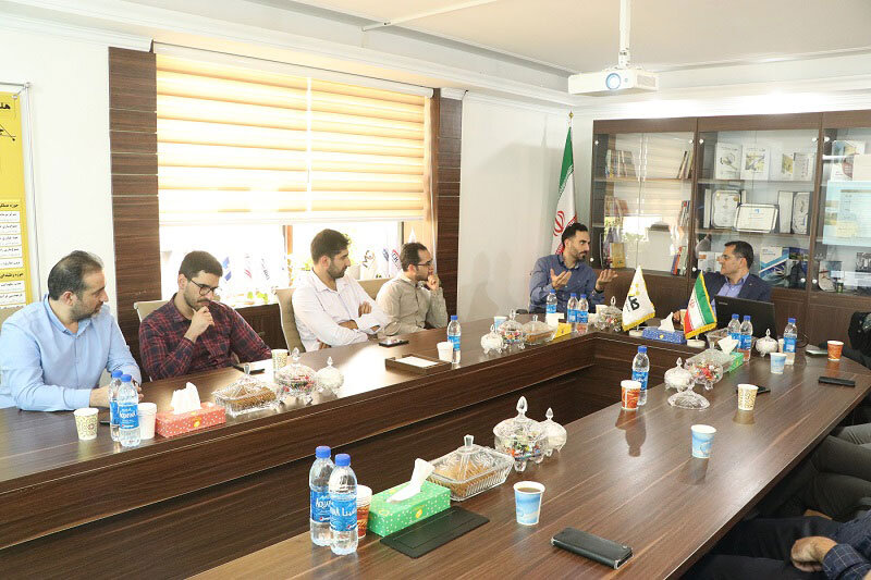 برگزاری جلسه گزارش طراحی مدل ارزیابی شایستگی هلدینگ صنایع نانوتک آینده در حوزه منابع انسانی