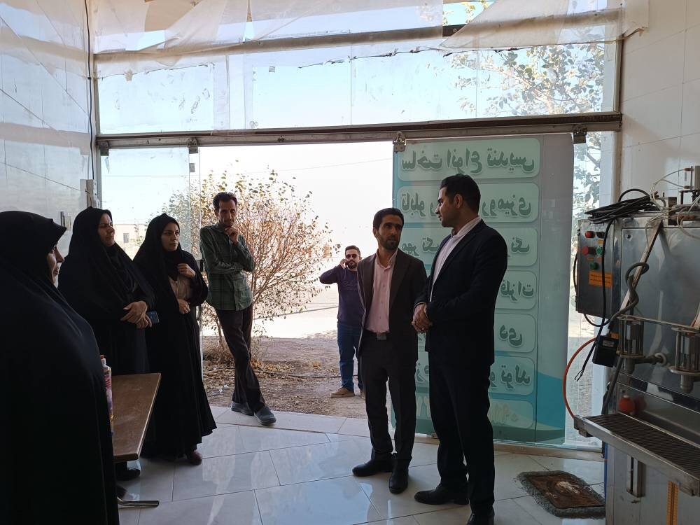 بازدید میدیرکل ستاد اجرایی فرمان امام خراسان جنوبی از طرح های بنیاد برکت در شهرستان فردوس