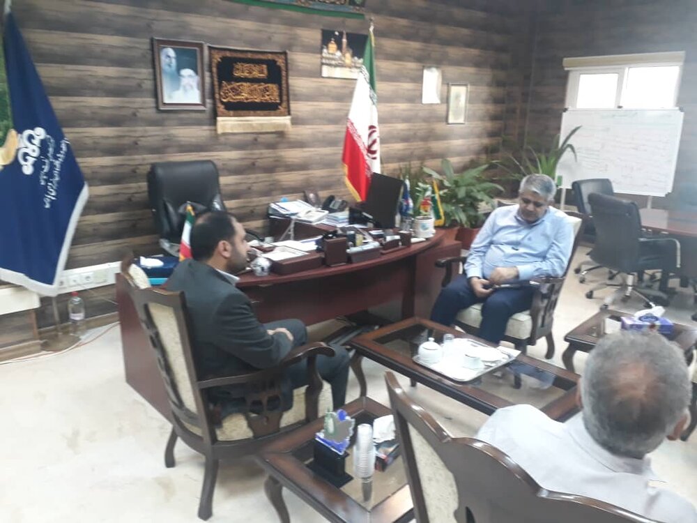 بازدید مدیرکل ستاد استان از بارانداز شماره یک میدان کاکتوس محل نگهداری خودروهای ستاد