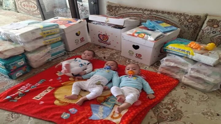 اهدا 80 بسته «لبخند مادری» به مادران نیازمند ایلامی  