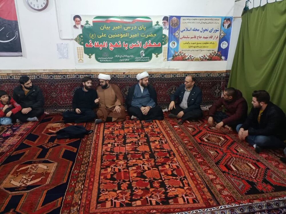  برنامه های مساجد هدف بنیاد احسان در اردبیل مورد بررسی قرار گرفت
