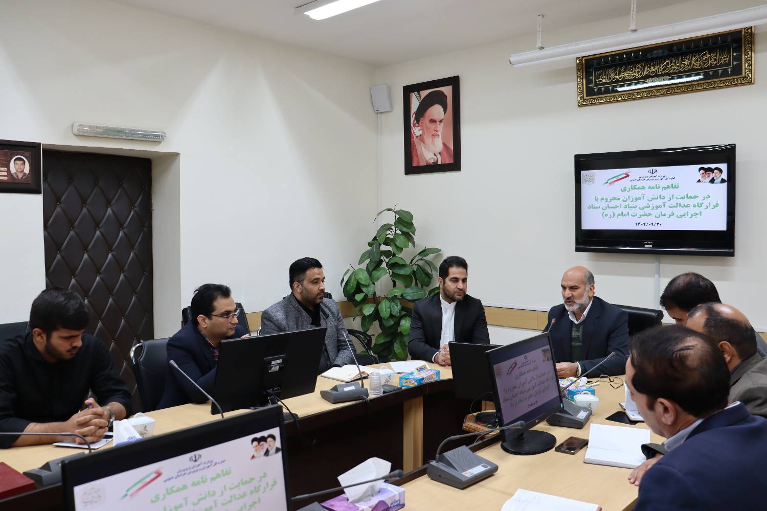 حمایت قرارگاه عدالت آموزشی بنیاد احسان از دانش آموزان کم برخوردار