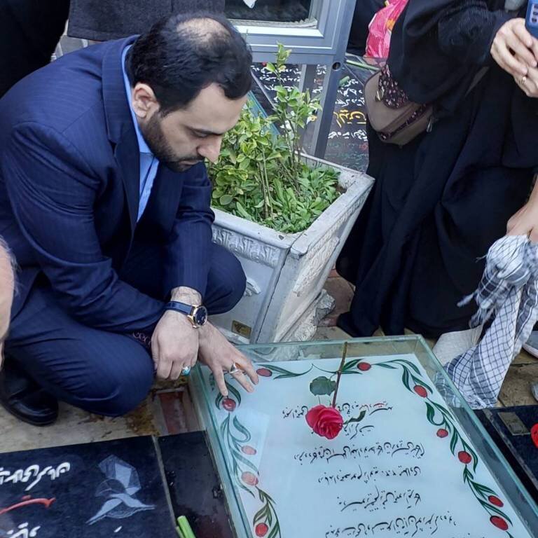 سفر استانی مدیرعامل بنیاد برکت به کرمان/ افتتاح بزرگترین مدرسه کشور به نام برکت شهید حاج قاسم سلیمانی سفر استانی مدیرعامل بنیاد برکت به کرمان/ افتتاح بزرگترین مدرسه کشور به نام برکت شهید حاج قاسم سلیمانی