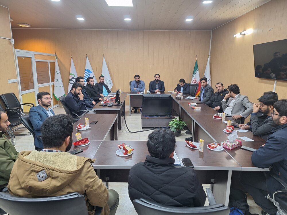 نشست فعالان آموزشی استان مازندران با مسئول قرارگاه عدالت آموزشی بنیاد احسان