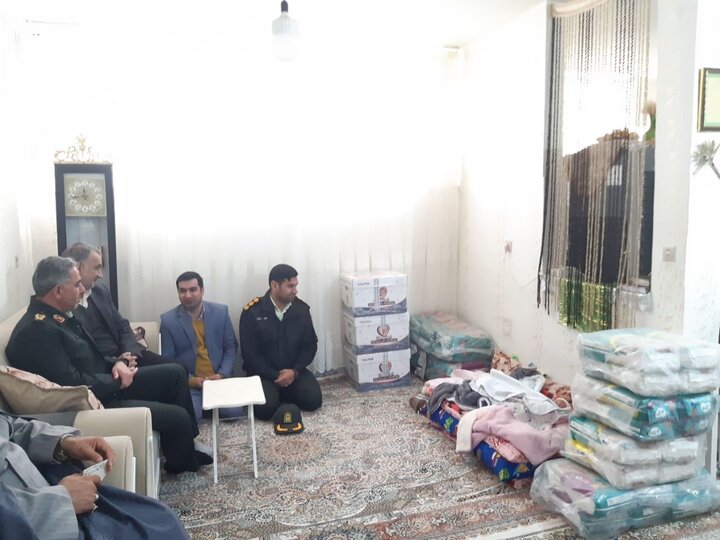 چتر حمایت ستاد اجرایی فرمان امام بر سر سه قلوهای ایلامی   