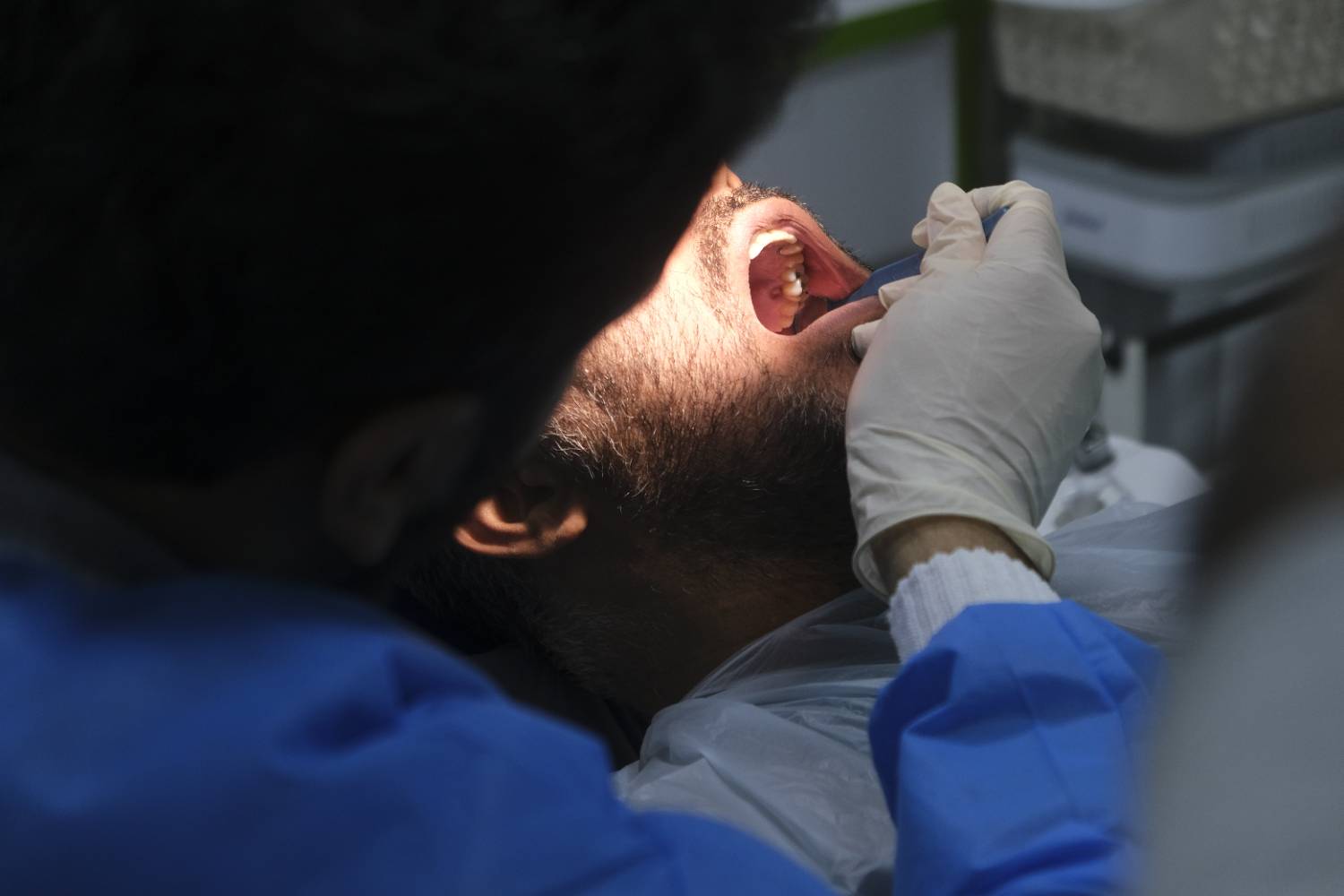 اجرای مرحله سوم پویش لبخند احسان همزمان با دهه فجر انقلاب اسلامی