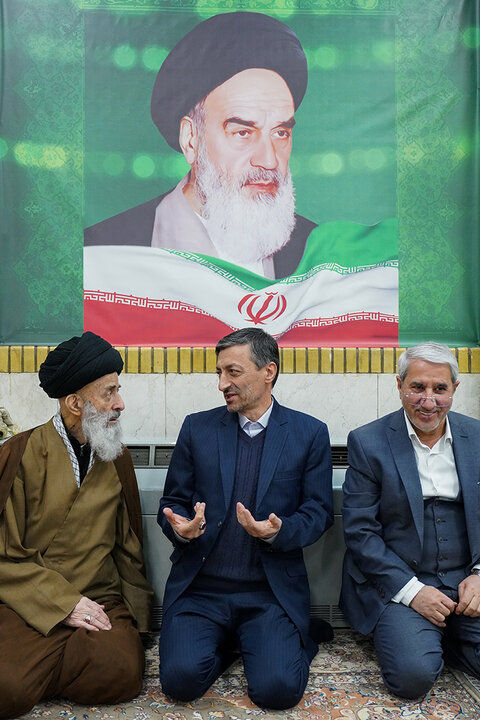 مراسم عید سعید مبعث و گرامیداشت چهل و پنجمین سالگرد پیروزی انقلاب اسلامی