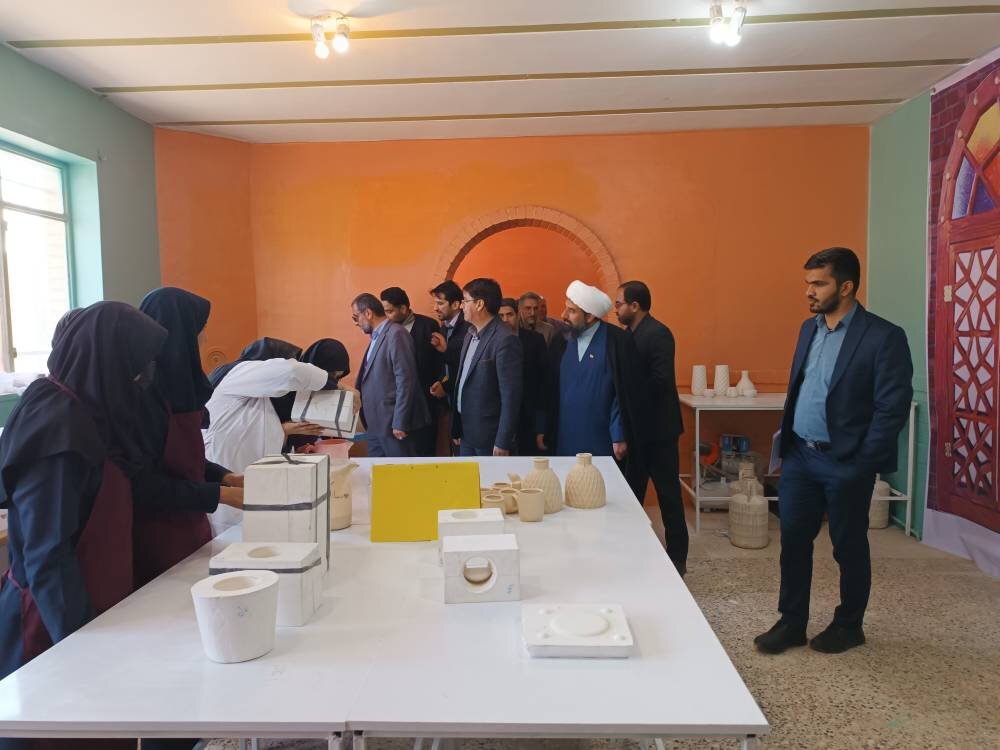 آغاز به فعالیت مدرسه تولید و مهارت قرارگاه عدالت آموزشی و تربیتی بنیاد احسان در باغستان فردوس