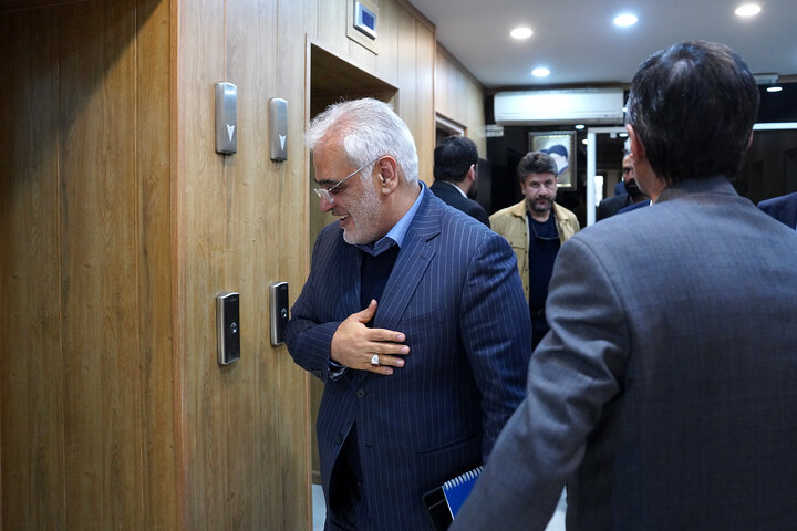 دیدار رئیس دانشگاه آزاد با رئیس ستاد اجرایی فرمان امام
