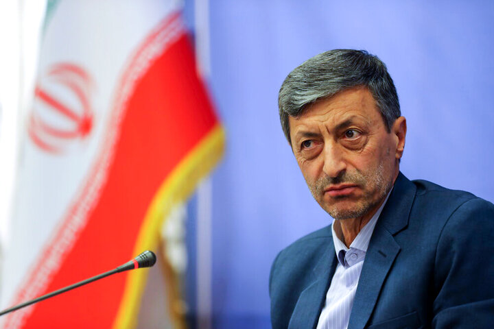 حکم رهبری را مدال افتخار و خدمت در ستاد اجرایی را فرض می‌دانم