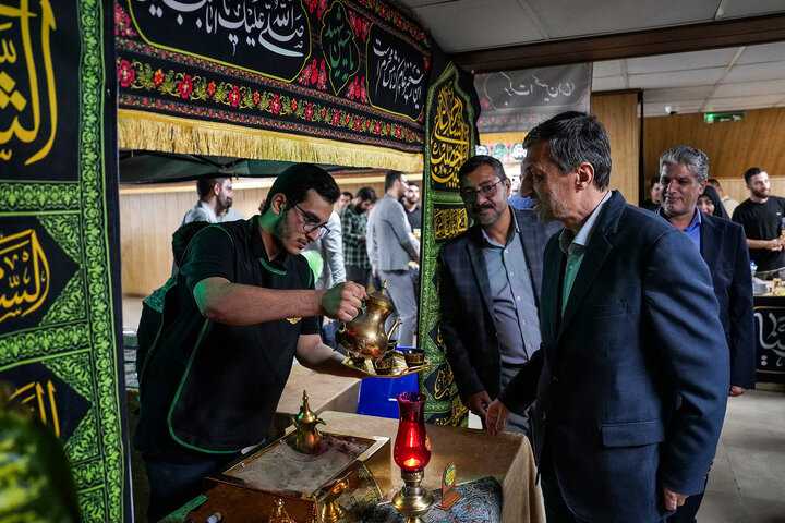 آئین تکریم خادمان ستاد اجرایی فرمان امام در اربعین حسینی