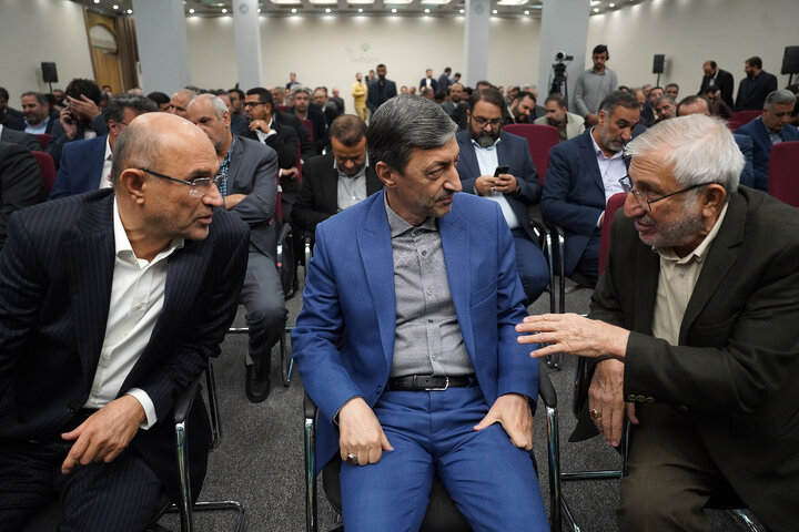 نشست سراسری مدیران ستاد اجرایی فرمان امام