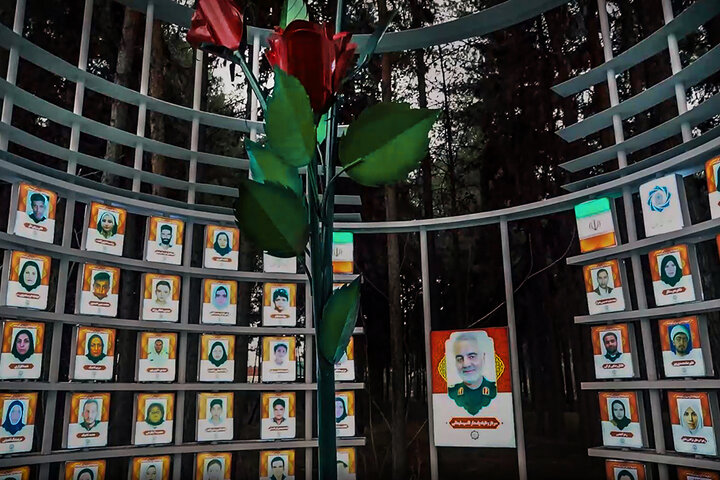 خدمت‌رسانی گروه‌های جهادی و مردمی برکت در پنجمین سالگرد شهادت سردار دل‌ها در کرمان